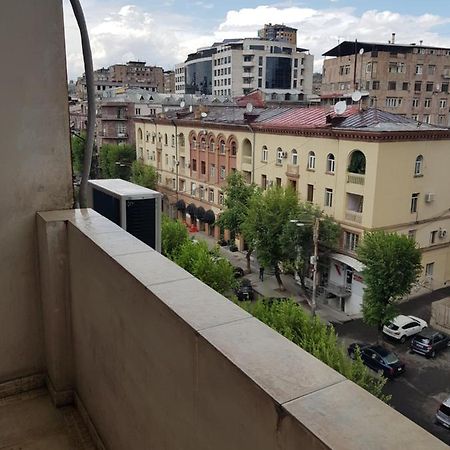 Apartment-14 In The Center Of Jerevan Exteriér fotografie