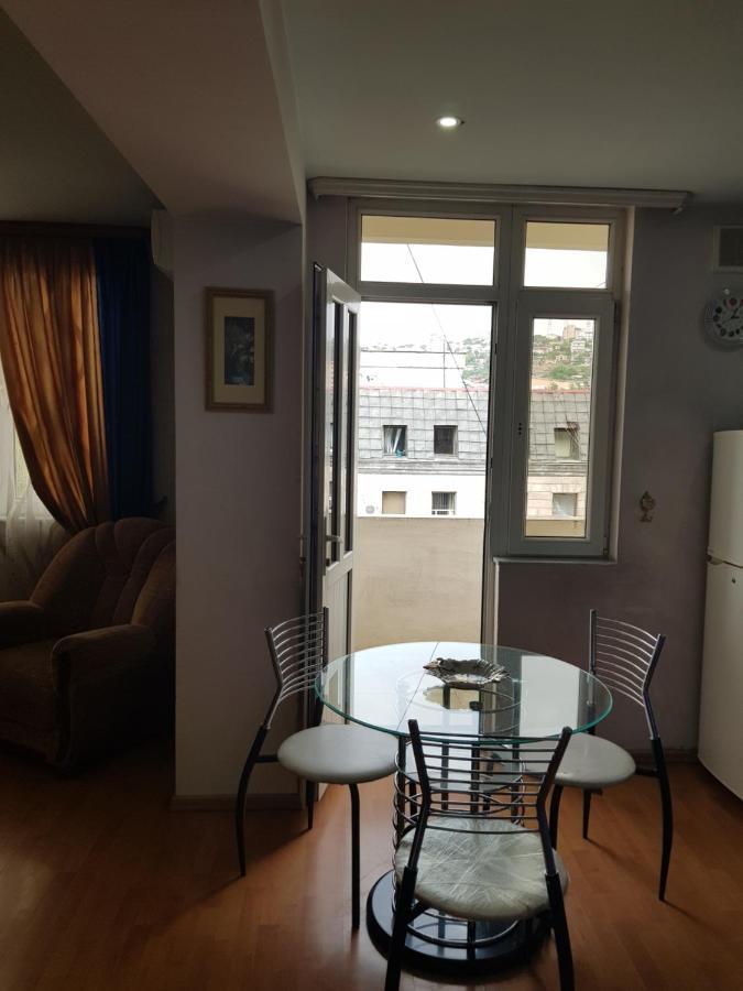 Apartment-14 In The Center Of Jerevan Exteriér fotografie